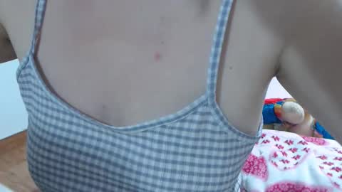 Snapshot of girlvictoria chatting on February 2026 01:12:01 AM Victoria online show from February 2026 01:12:01 AM