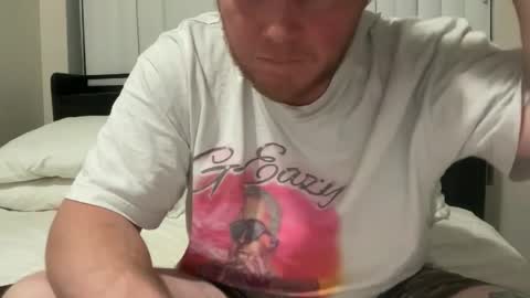 Snapshot of girthyballer chatting on November 2025 04:24:01 AM girthyballer online show from November 2025 04:24:01 AM