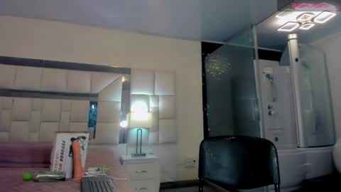 Gisel online show from March 2025 11:16:02 PM