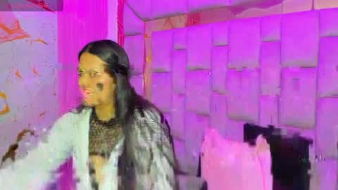 Snapshot of gisell_squirt chatting on May 2026 12:24:01 PM gisell_squirt online show from May 2026 12:24:01 PM