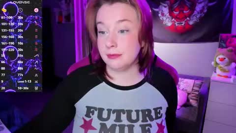 AlexaMillis online show from October 2025 11:09:01 PM