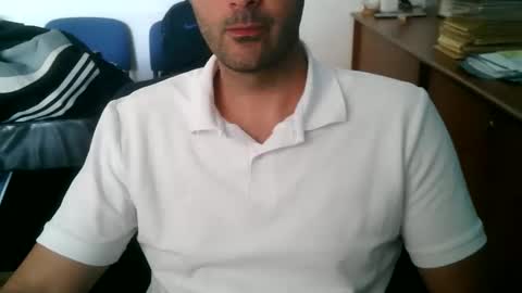 giuseppevai1 online show from June 2026 10:21:02 AM