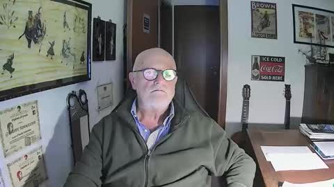 giutomma930394 online show from October 2025 05:57:01 PM