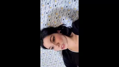 Snapshot of give_me_orgasms chatting on January 2026 05:07:02 PM Nice to meet you my name is Heyli online show from January 2026 05:07:02 PM