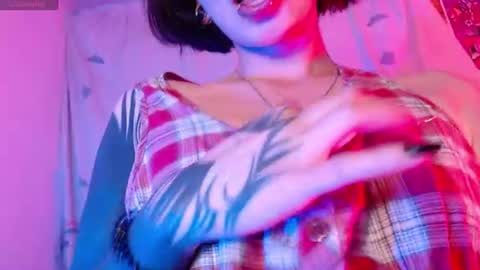 Snapshot of give_me_orgasms chatting on August 2026 06:23:01 AM Nice to meet you my name is Heyli online show from August 2026 06:23:01 AM