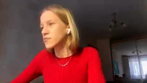 gladyswigg online show from April 2026 09:18:01 AM