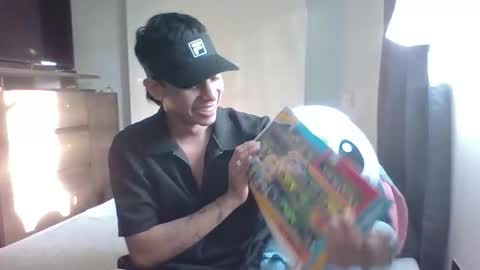 glen_connor_11 online show from December 2025 09:09:01 PM