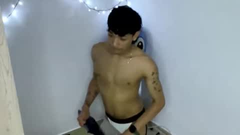 glen_connor_11 online show from January 2026 02:15:01 AM