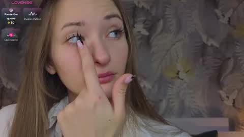 Kaley online show from October 2025 04:34:01 AM