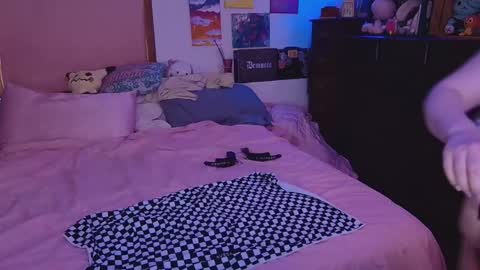 Glitch online show from February 2025 09:29:01 PM