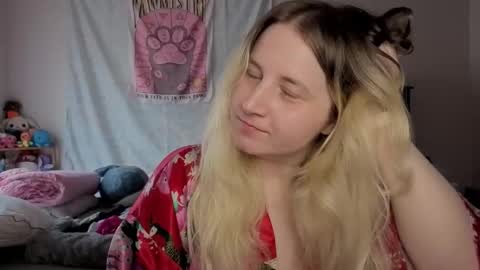 Glitch online show from January 2026 08:01:01 PM