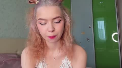 Sara online show from March 2026 03:11:01 AM