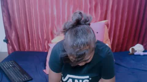 Snapshot of glitter_candy chatting on February 2026 08:35:01 PM glitter candy online show from February 2026 08:35:01 PM