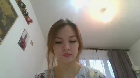 Snapshot of glitter_doll chatting on January 2025 08:47:01 AM glitter_doll online show from January 2025 08:47:01 AM