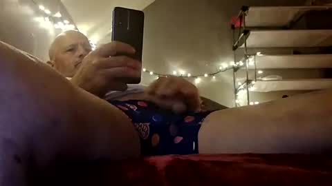 glizzy4u online show from October 2025 10:59:01 AM