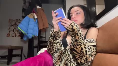 Snapshot of globberton chatting on February 2025 11:14:02 PM Baby Bimbo online show from February 2025 11:14:02 PM