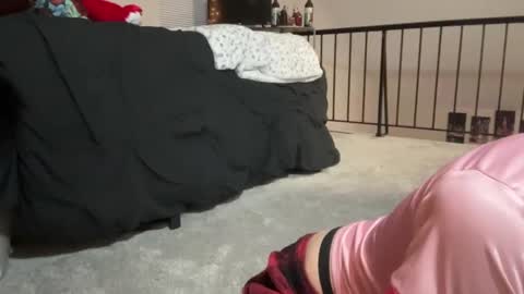 Snapshot of globberton chatting on March 2025 01:52:02 AM Baby Bimbo online show from March 2025 01:52:02 AM