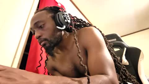 glomightyj online show from July 2026 04:15:02 AM
