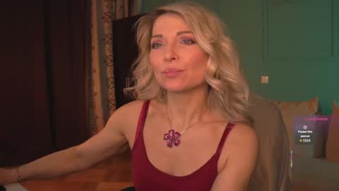 Gloria online show from April 2026 11:12:01 AM