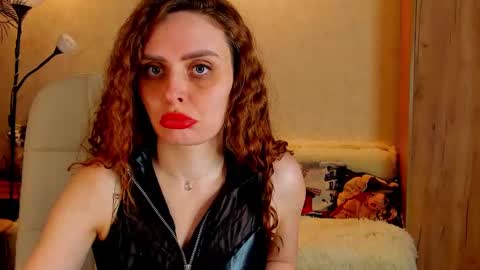 Gloria Wood online show from March 2025 10:31:02 PM