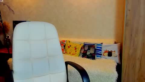 Gloria Wood online show from December 2025 04:48:02 PM