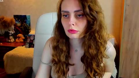 Gloria Wood online show from March 2026 03:49:02 PM