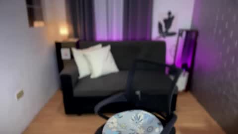 shy online show from September 2025 05:09:01 AM