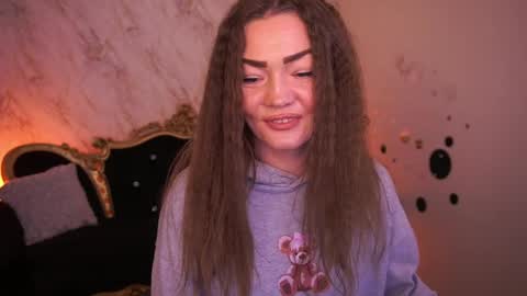 glow_kitten online show from April 2026 12:14:02 PM