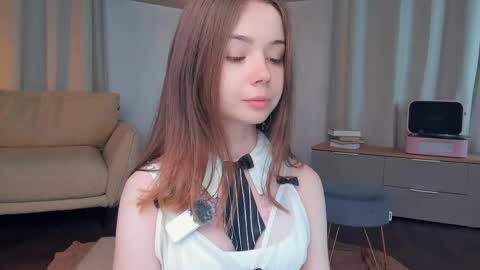 Ann Eliz and Gigi online show from June 2026 10:36:02 PM