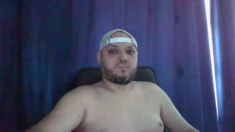Snapshot of glusgan chatting on July 2026 07:33:01 AM Your boy online show from July 2026 07:33:01 AM