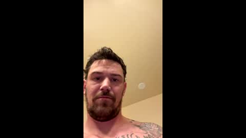 Snapshot of gnarcoticscrew chatting on June 2026 11:10:01 PM gnarcoticscrew online show from June 2026 11:10:01 PM