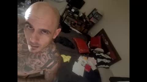 gnasty83 online show from November 2025 03:36:02 PM