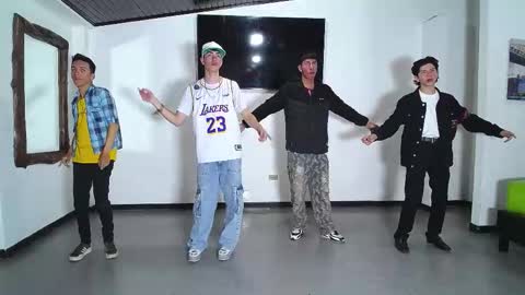 THOMAS AND DAMIAND online show from October 2025 06:14:02 PM