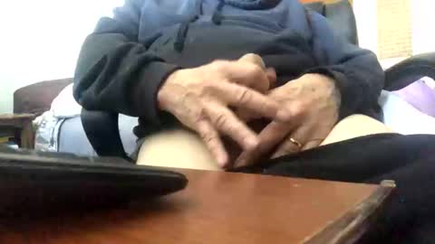 Snapshot of gngnxxx chatting on January 2025 06:49:02 PM gngnxxx online show from January 2025 06:49:02 PM