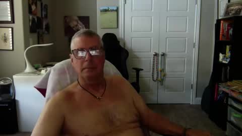 gobber1026 online show from April 2026 03:39:01 PM