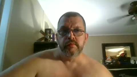 Snapshot of gobey33 chatting on September 2025 06:03:01 AM IDKIDCIDGAF online show from September 2025 06:03:01 AM