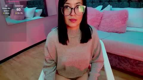 Snapshot of goddess_martina chatting on March 2025 02:12:01 PM M A R T I N A online show from March 2025 02:12:01 PM