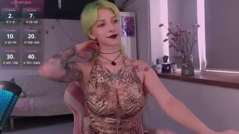 Snapshot of goddessakiko chatting on July 2026 05:04:02 PM Akiko online show from July 2026 05:04:02 PM