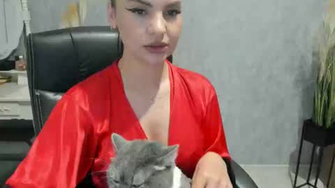 Snapshot of goddessmiaa chatting on March 2025 06:34:02 PM Mistress online show from March 2025 06:34:02 PM