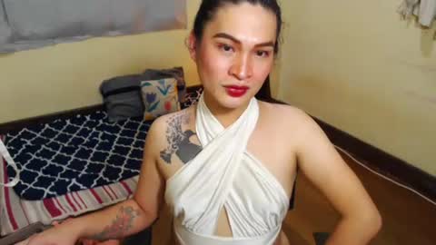 QUEEN JANE online show from January 2025 10:33:02 AM