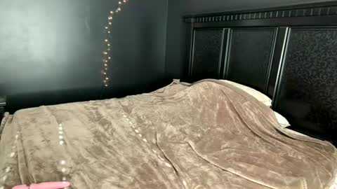 Snapshot of goddessquinncy chatting on July 2026 12:15:02 AM goddessquinncy online show from July 2026 12:15:02 AM