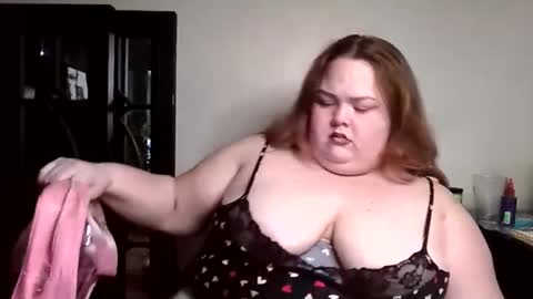 godessisabella online show from February 2025 04:00:02 PM