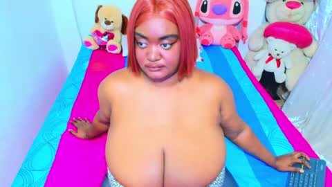 Snapshot of godessqqq chatting on July 2026 08:24:02 PM Godess Tracy online show from July 2026 08:24:02 PM