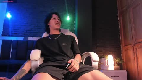 HUAN online show from December 2024 05:40:02 AM