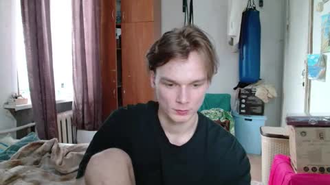 Snapshot of gofymcmouse chatting on October 2025 12:09:01 PM Daniel online show from October 2025 12:09:01 PM