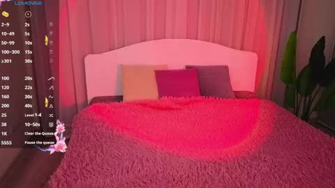 Lilya online show from April 2026 08:37:01 PM