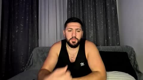 Snapshot of gold_alpha_boy chatting on October 2025 07:58:02 PM gold_alpha_boy online show from October 2025 07:58:02 PM