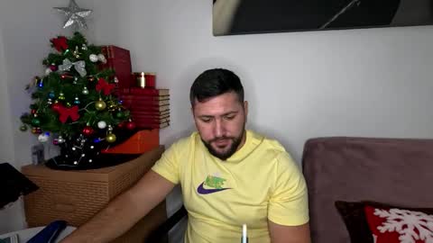 Snapshot of gold_alpha_boy chatting on December 2025 11:26:02 AM gold_alpha_boy online show from December 2025 11:26:02 AM