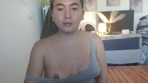 Snapshot of goldbella_ chatting on May 2026 05:26:02 AM bella online show from May 2026 05:26:02 AM