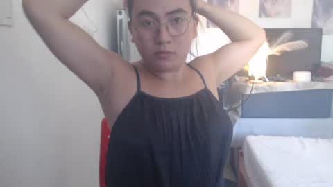 Snapshot of goldbella_ chatting on May 2026 03:02:02 AM bella online show from May 2026 03:02:02 AM